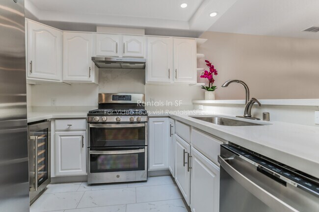 Foto del edificio - 4527 Lincoln Way