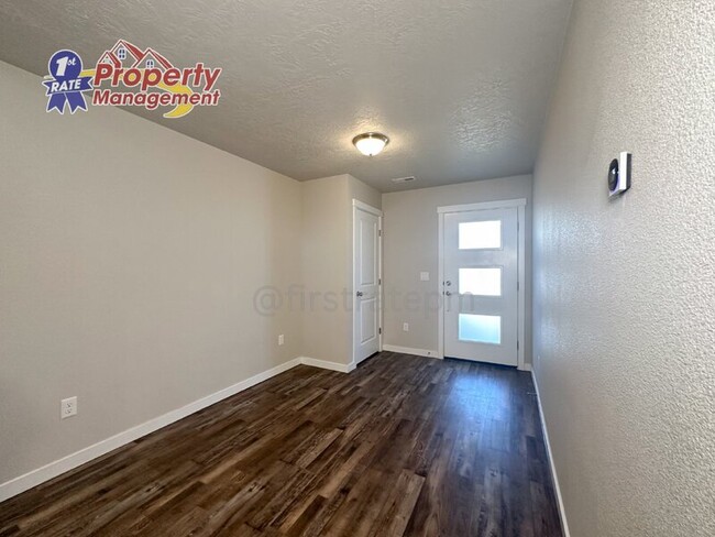 Foto del edificio - 3113 N Network Ln