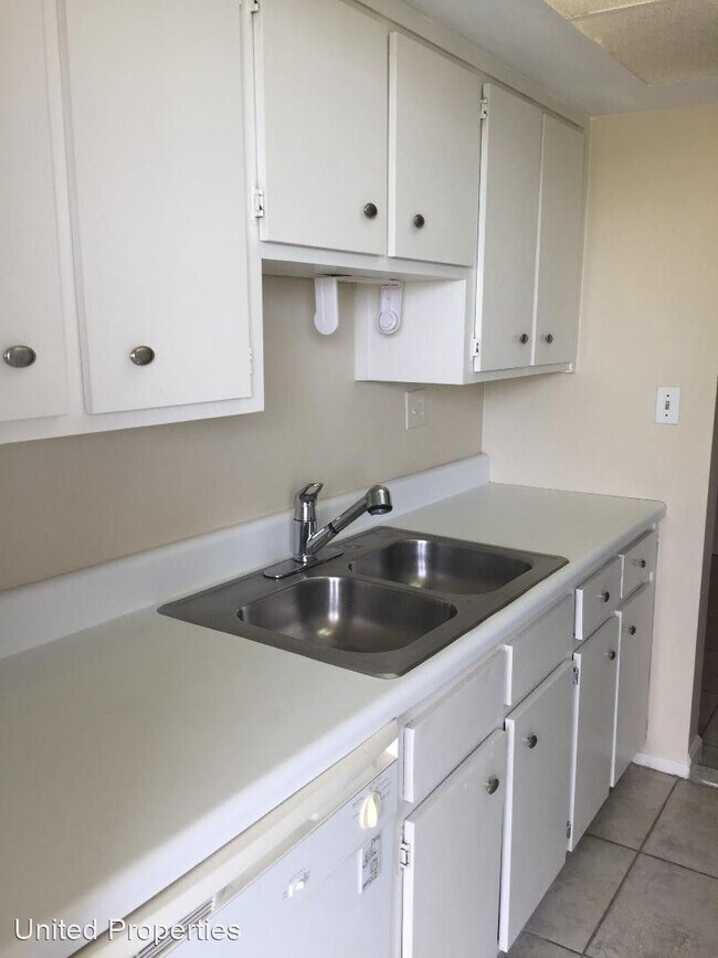 Foto del edificio - 6540 NE 18th Ave