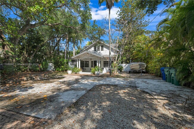 Foto del edificio - 1779 Micanopy Ave
