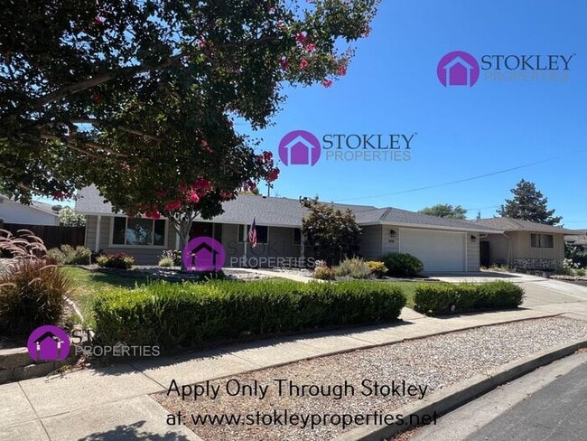 Photo - 1650 Mendocino Dr House