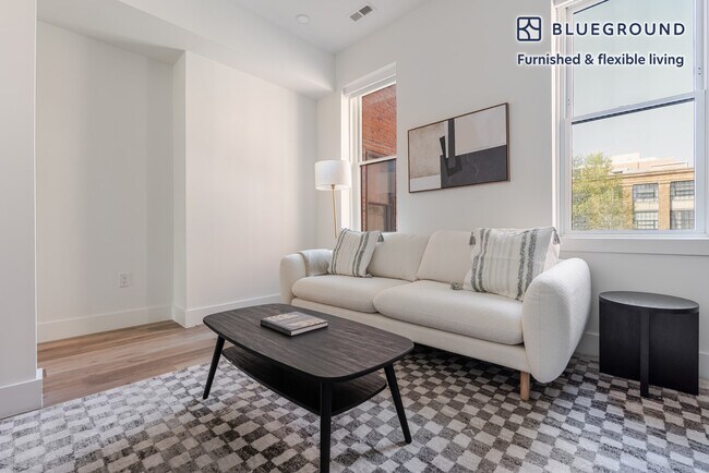 Foto del edificio - 1321 Rhode Island Ave NW