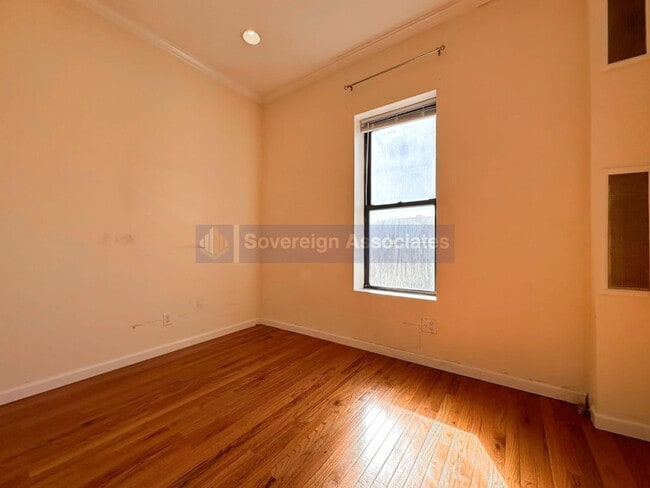 Building Photo - 109 Sherman Avenue