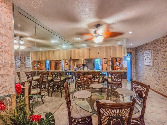 Foto del edificio - 8044 NW 41 Ct