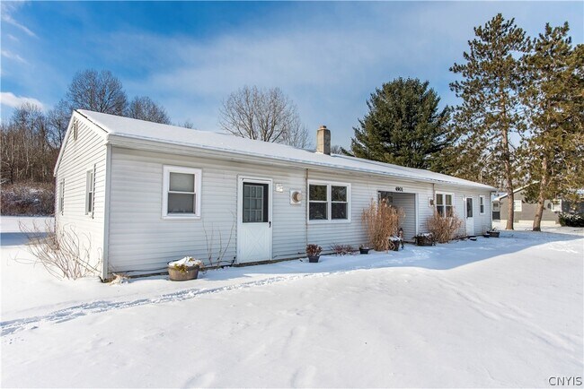 Building Photo - 4901 Creaser Rd