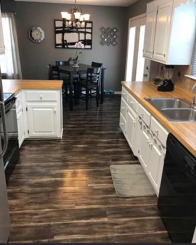 Foto del edificio - Charming 3-Bedroom Home in Little Rock – Perfect Location! Available 9/1