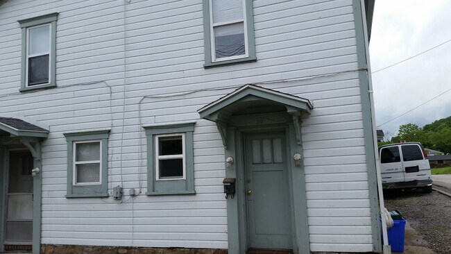 Building Photo - 30 N 13th St