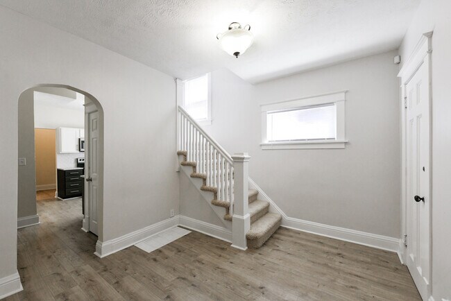 Building Photo - 3410 Jackson St