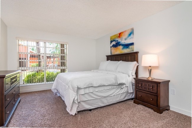 Building Photo - Atwater