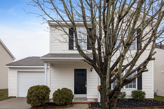 Building Photo - 916 Clover Gap Dr