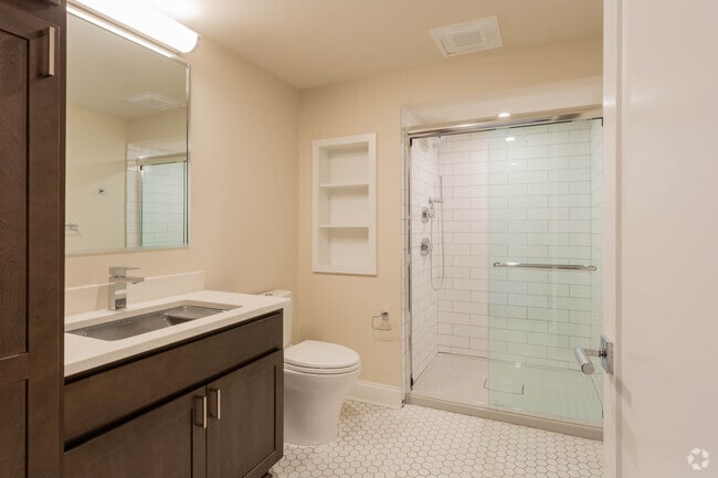 1BR, 1BA_765SF - Hudson Lofts