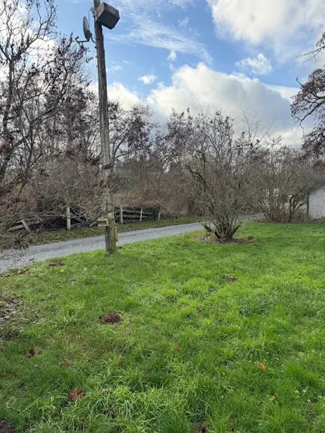 Foto del edificio - Spacious, clean, updated home ready now!