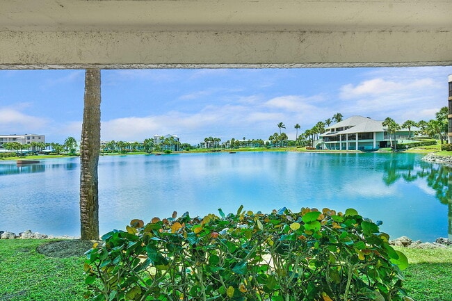 Foto del edificio - 221 NE Plantation Rd