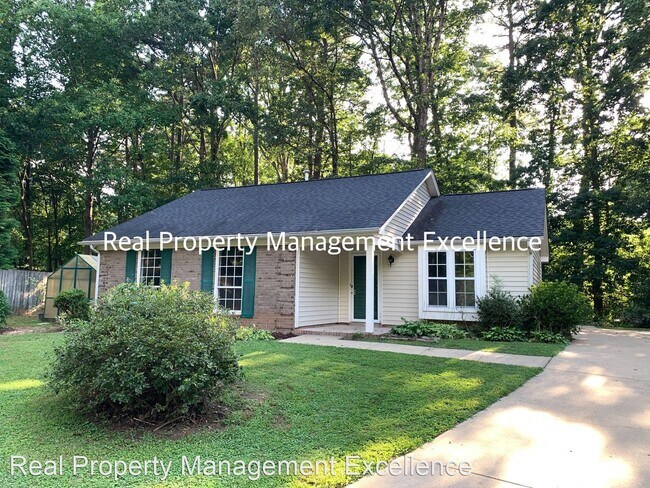 Building Photo - 3 br, 2 bath House - 103 Walden Ct