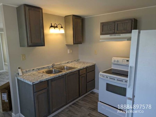 Foto del edificio - 512 10th St SW
