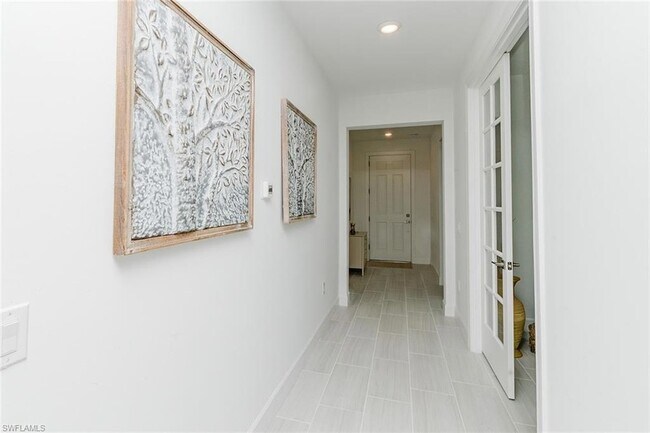 Foto del edificio - 5939 Gala Dr