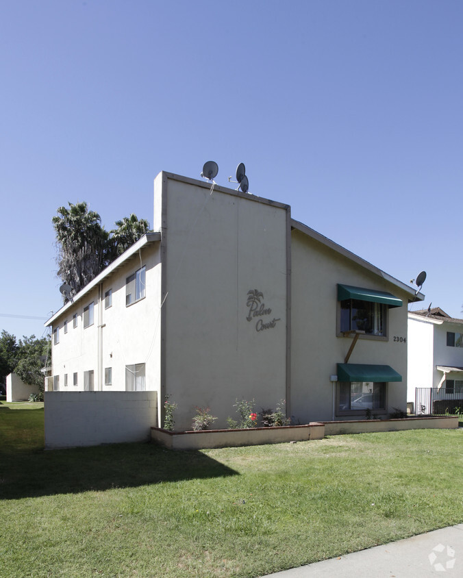 Foto del edificio - Palm Court Apartments