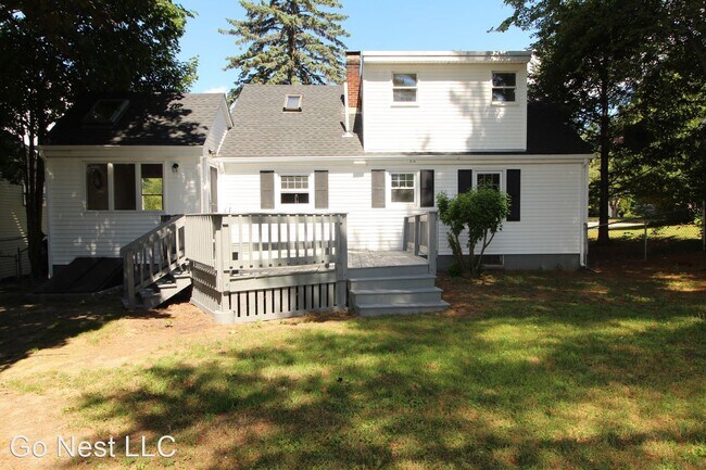 Building Photo - 3 br, 2 bath House - 19 Presnell St