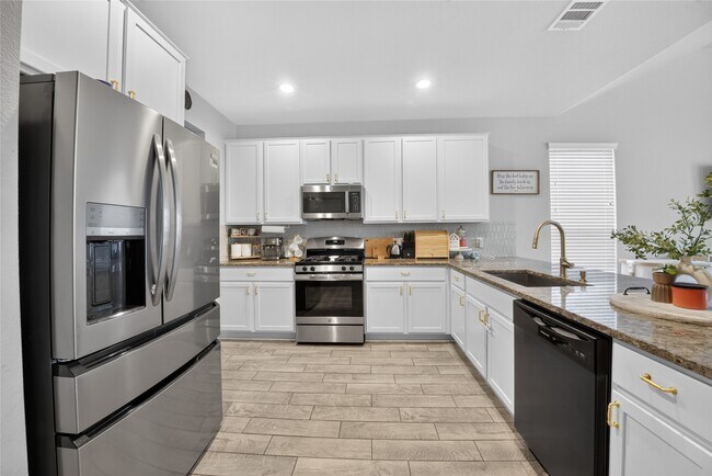 Foto del edificio - 15014 Timberson Rdg Ln