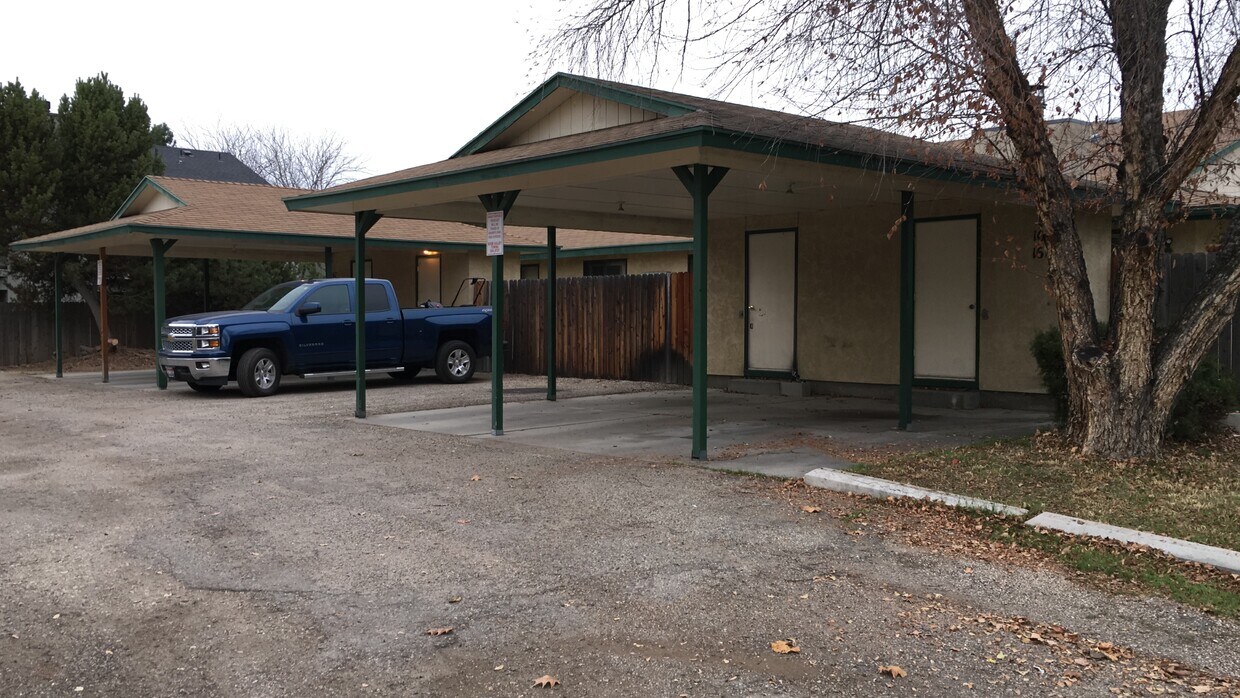 Primary Photo - 161 Raymond Pl