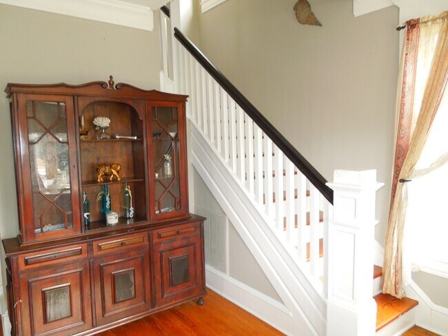 Foto del edificio - 4253 Sunnyside Rd