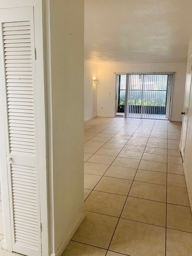 Building Photo - Beautiful Apartment 2/2  in ALTAMONTE SPRI...
