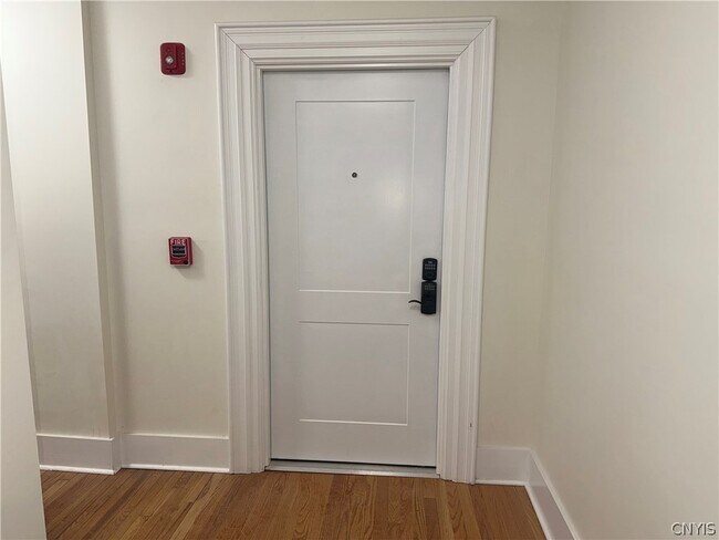 Foto del edificio - 109 Main St