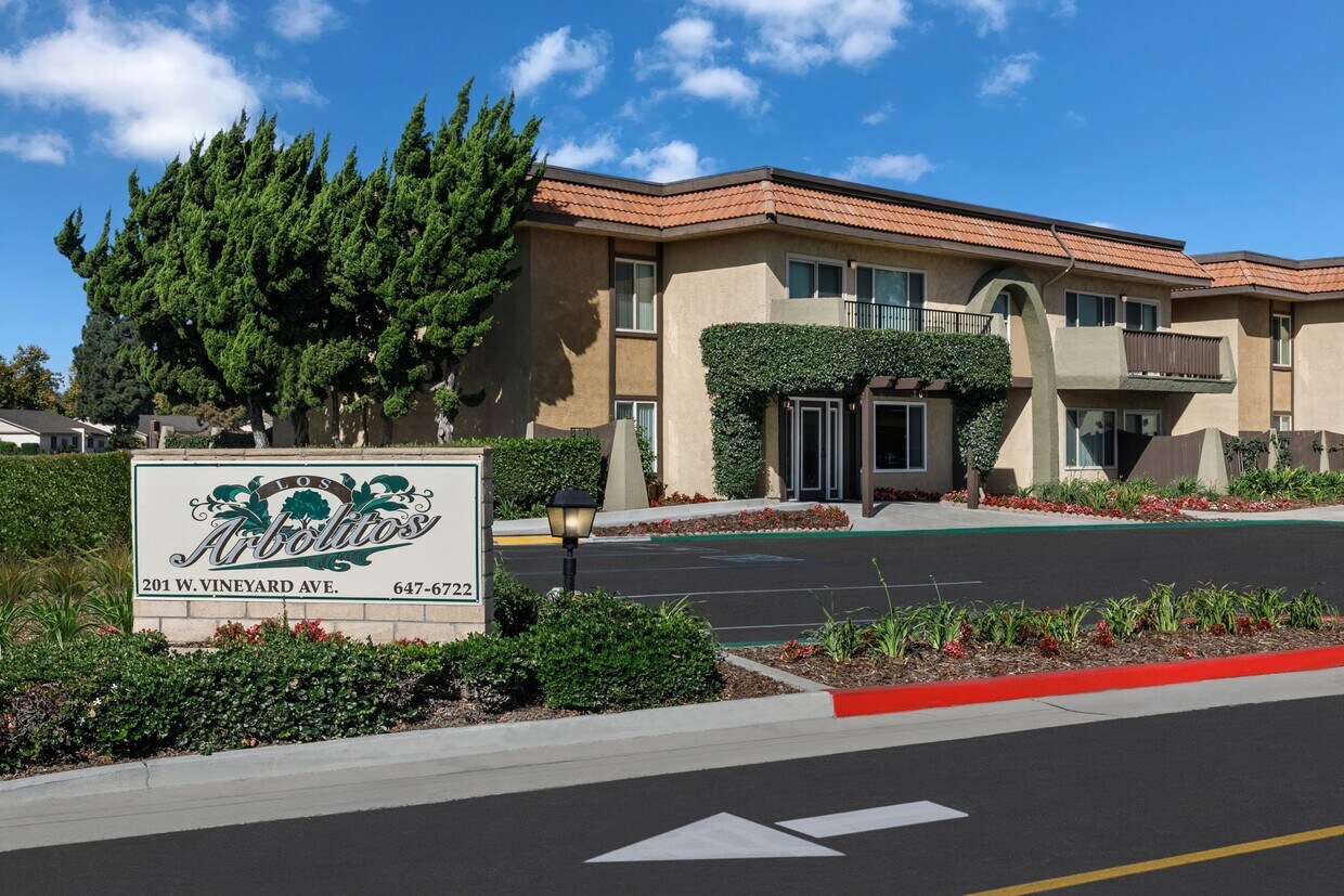 Foto principal - Los Arbolitos Oxnard Apartments