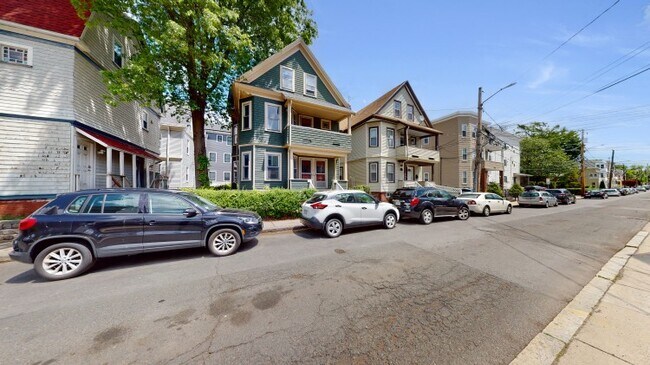 Building Photo - 59 Hawthorne St