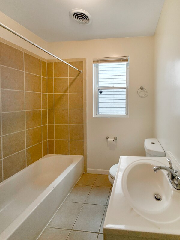 Photo - 1308 Gallaudet St NE Apartment