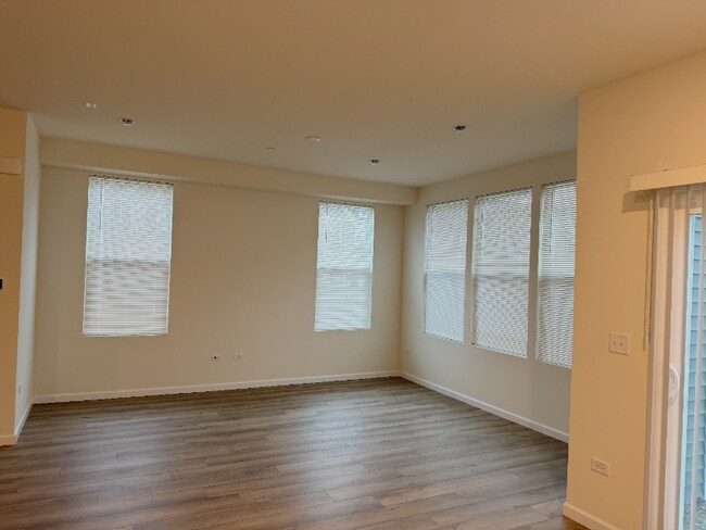 Foto del edificio - 2246 Horseshoe Cir