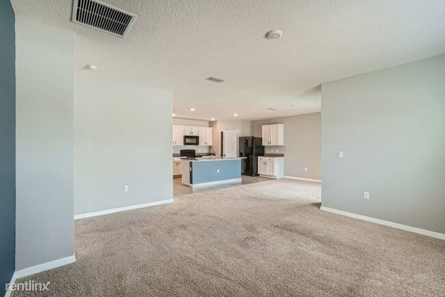 Foto del edificio - 4 br, 2 bath House - 10204 Golden Light Co...