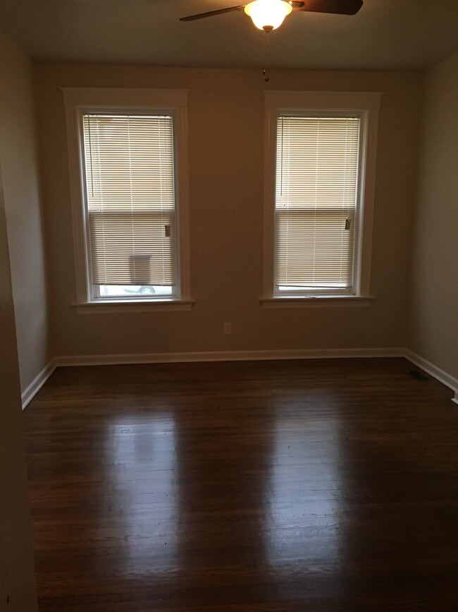 Foto del edificio - 3818-3820 Arsenal St