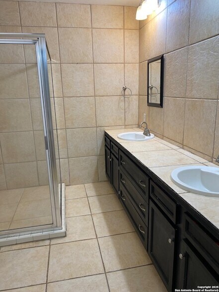 Building Photo - 556 Flower Trail Loop