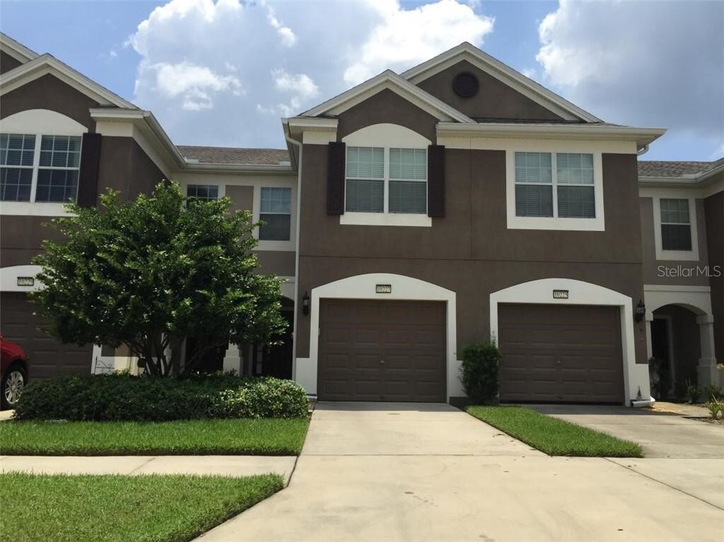 Foto principal - 10227 Red Currant Ct