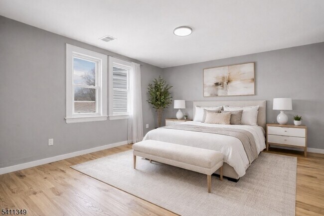 Foto del edificio - 2106 Whittier St