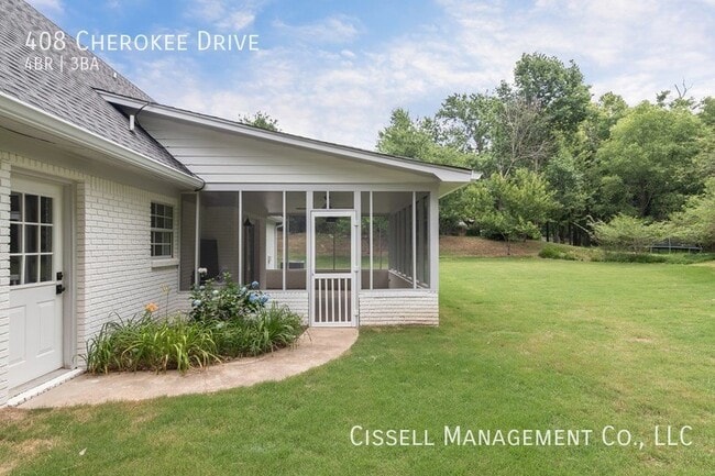 Building Photo - 408 Cherokee Dr