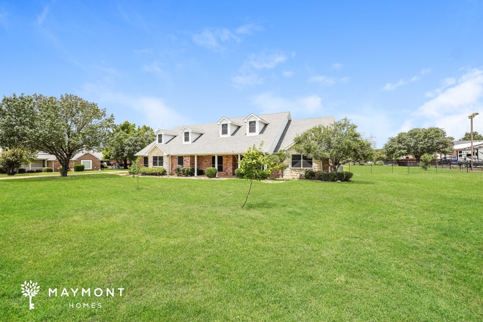 Building Photo - 10598 Bradley Cir