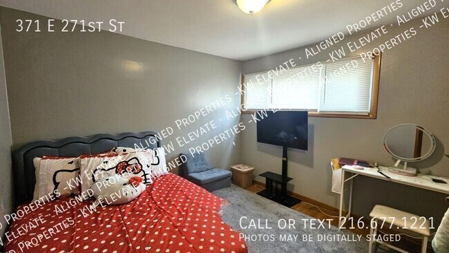 Foto del edificio - 371 E 271st St