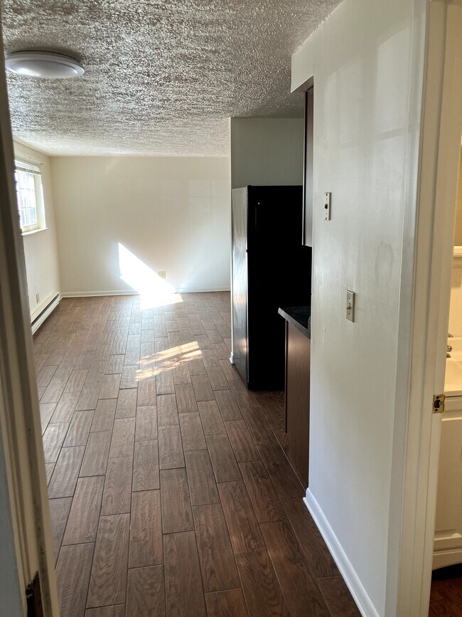 Foto del edificio - 6062 Donna-Jay Dr