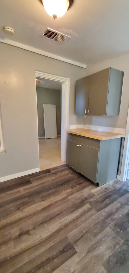 Foto del edificio - *LEASED* 2 bedroom 1 bathroom House in Orlando