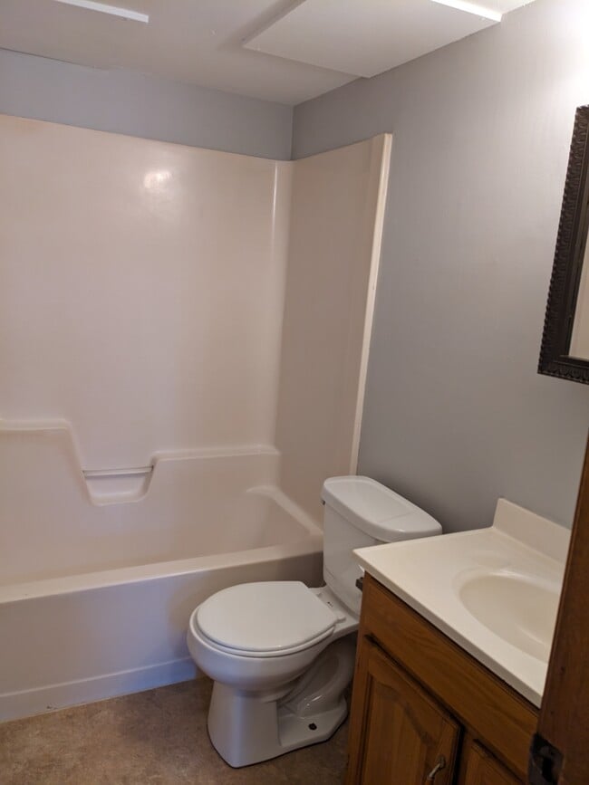 Bathroom - 211 W 13th St