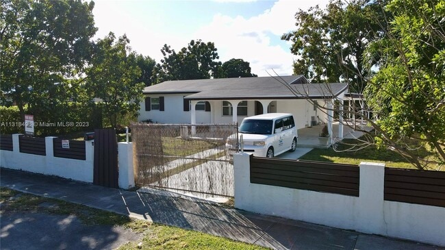 Building Photo - 20600 SW 118th Pl