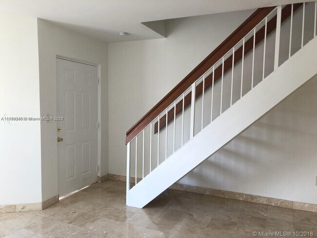 Foto del edificio - 8615 NW 5th Terrace