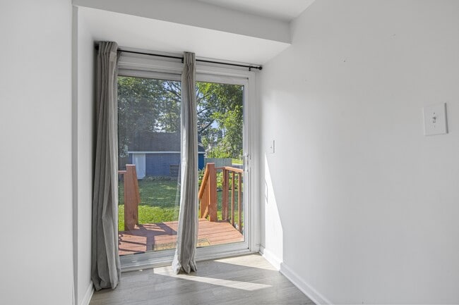 Foto del edificio - 589 W Marshall St