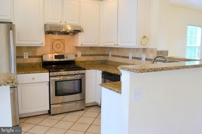 Foto del edificio - 6863 Drifton Ct