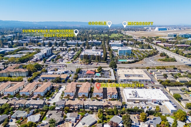Building Photo - 382 Camarillo Ter