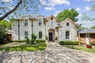 Building Photo - 8525 Briarwood Ln
