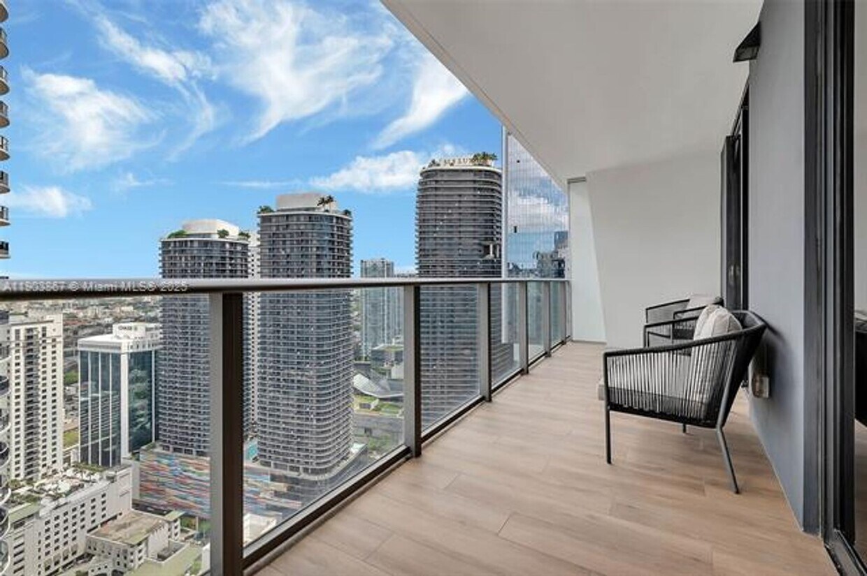 Photo - 1010 Brickell Ave unit 4309 (A11903867)