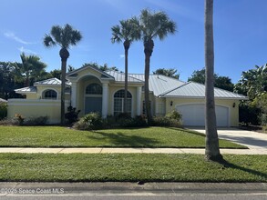 Building Photo - 174 Martesia Way Building Photo - 174 Martesia Way